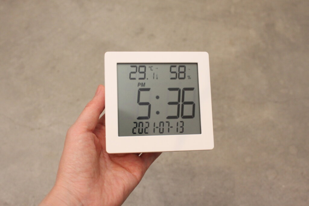 これ１個で全部ある！DAISO（ダイソー）の「デジタル温湿度計」は無印良品好きの方におすすめです。 | 暮らしの音